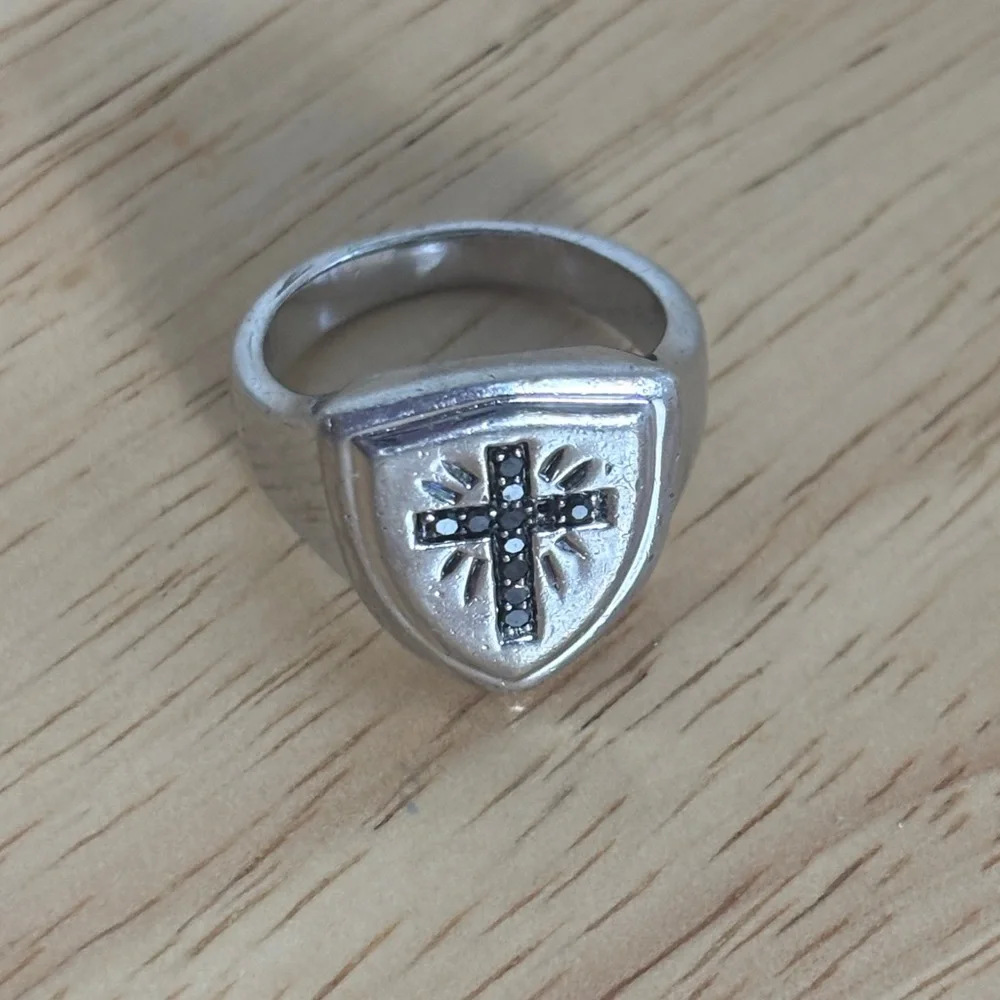 Silver 925 Shield Ring with Black Stone Cross crusades shield of faith medieval